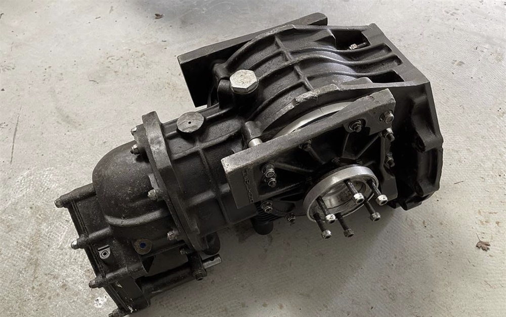 HEWLAND FT-200 5 Speed Gearbox
