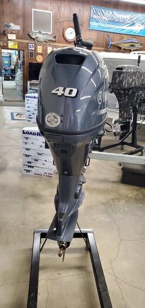 Slightly Used Yamaha 40HP 4-Stroke Outboard Motor Engine
